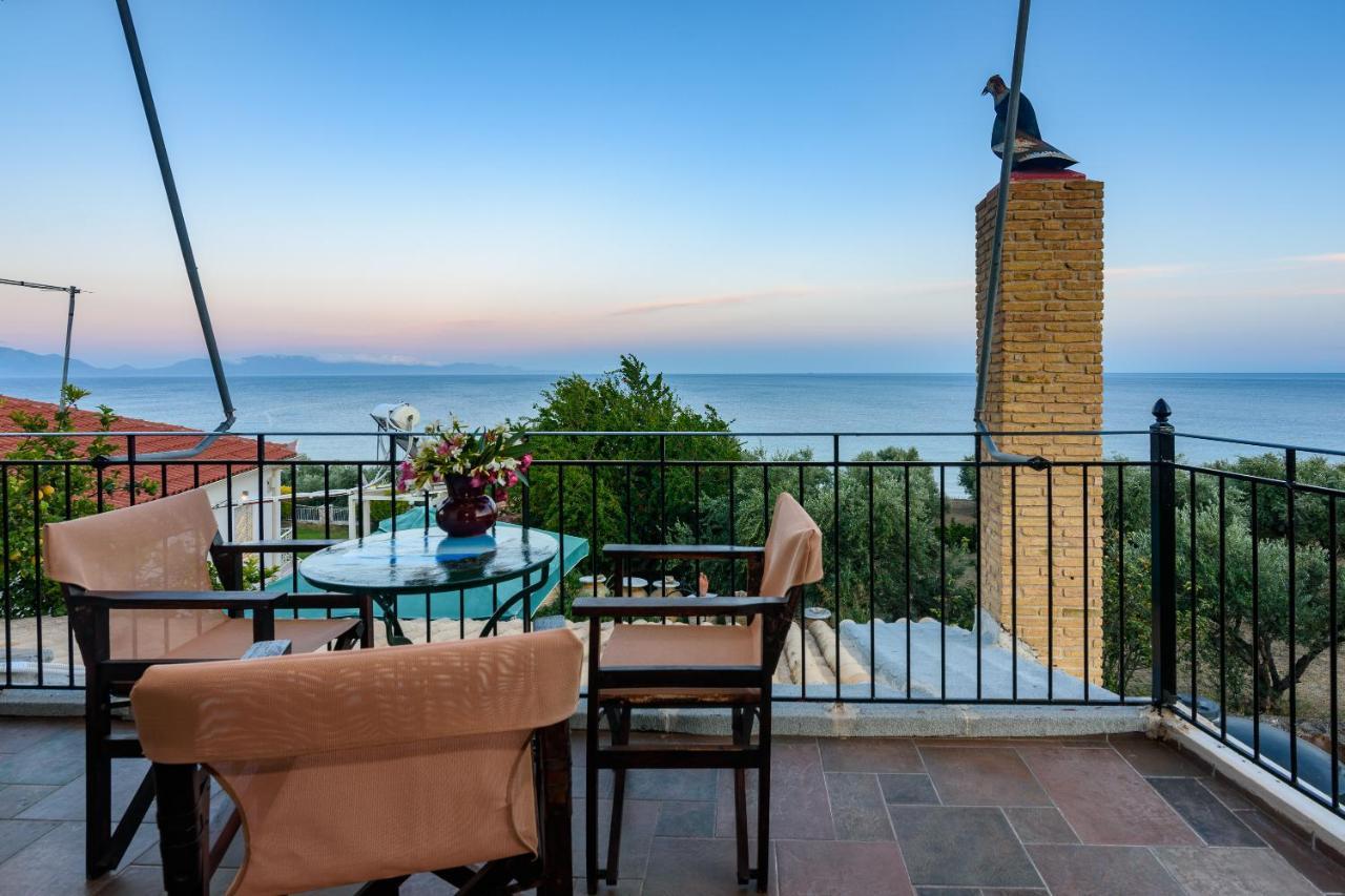 Eros Pittoresque Retreats - Perfect Location, Panoramic Seaview Koróni Eksteriør billede