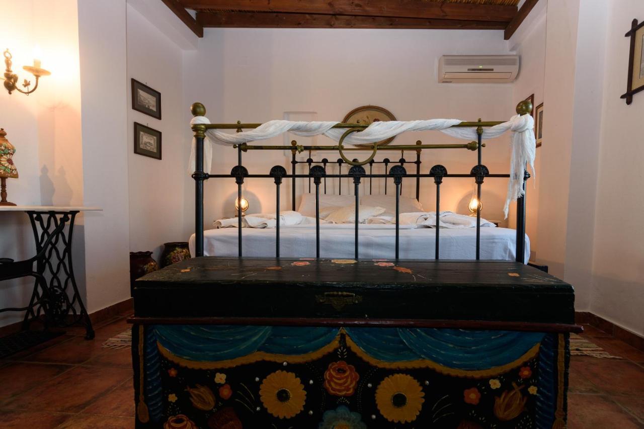 Eros Pittoresque Retreats - Perfect Location, Panoramic Seaview Koróni Eksteriør billede