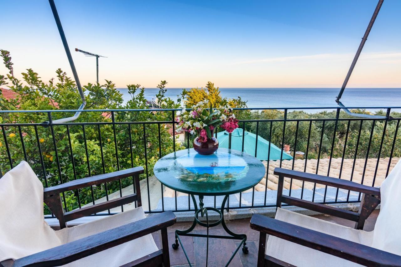 Eros Pittoresque Retreats - Perfect Location, Panoramic Seaview Koróni Eksteriør billede